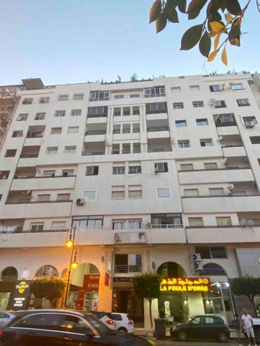 Apartment Oumnia 1 - City Center Танжер Екстер'єр фото