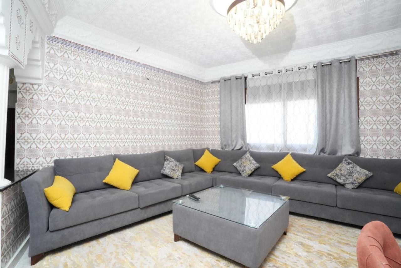 Apartment Oumnia 1 - City Center Танжер Екстер'єр фото